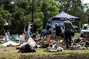 People cleaning, River Warriors project team PCFML